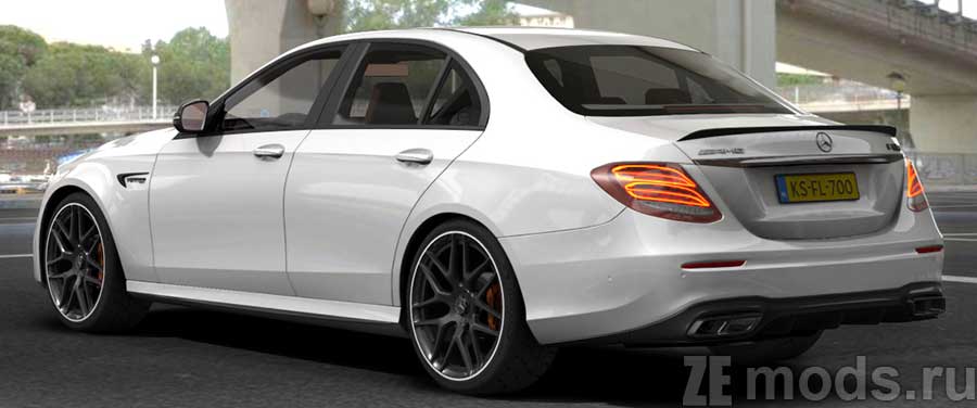 Mercedes-Benz E63S AMG mod for Assetto Corsa